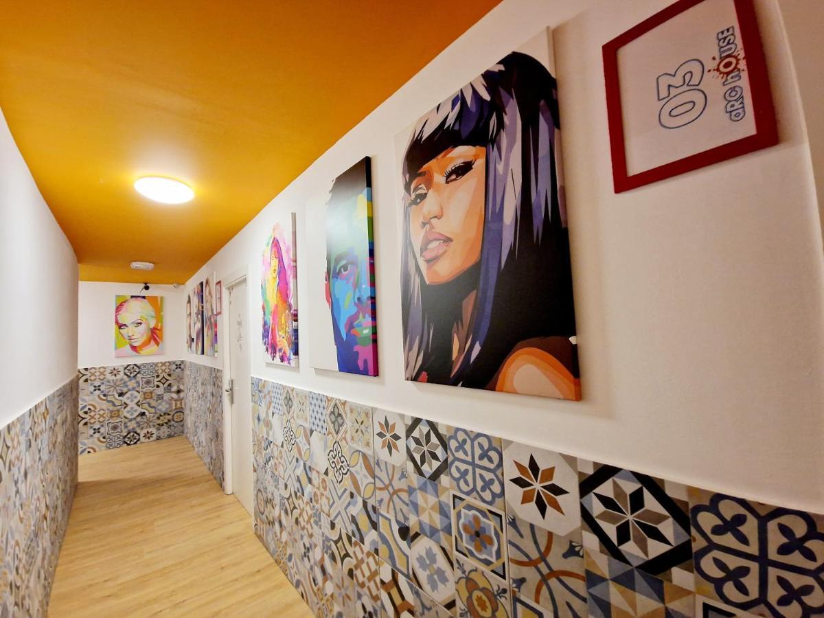 Hostel Arc House Barcelona Exterior foto