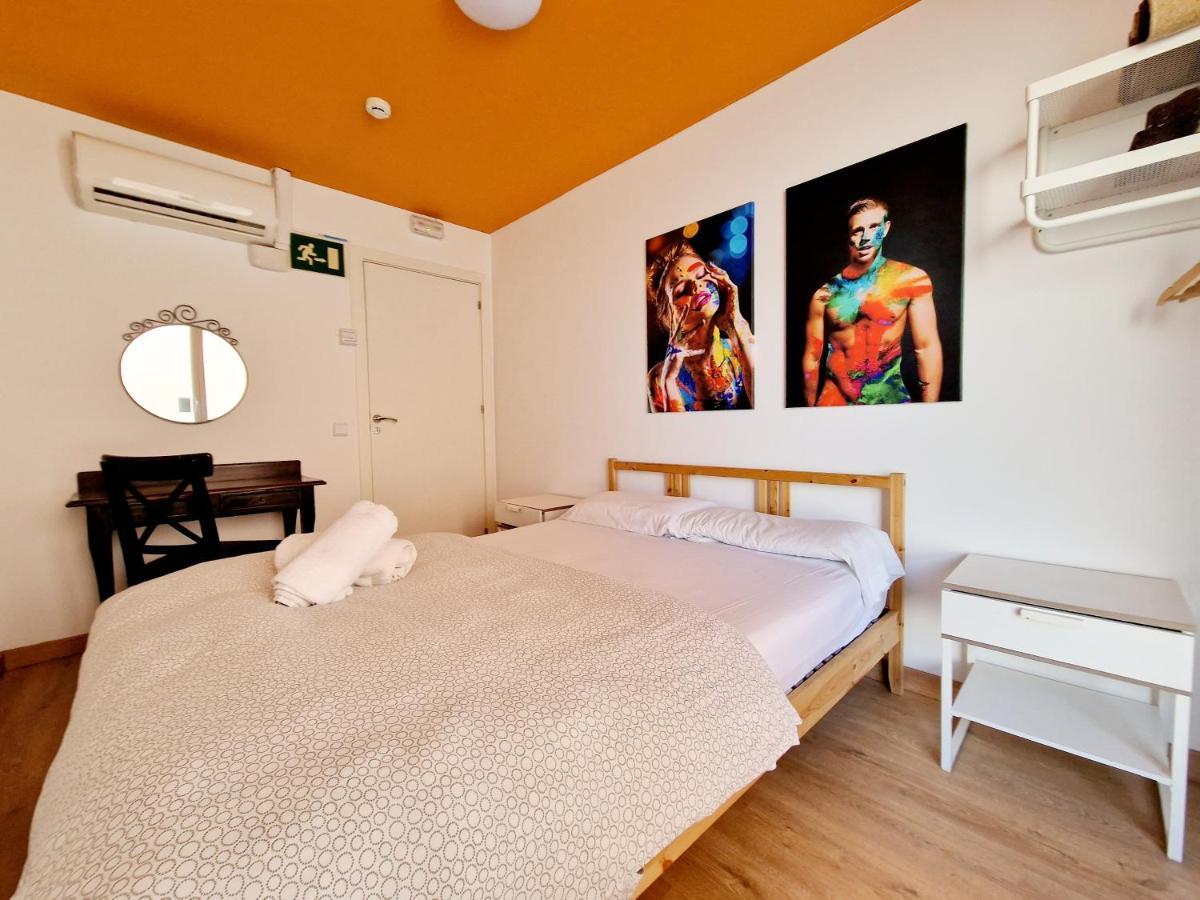 Hostel Arc House Barcelona Exterior foto